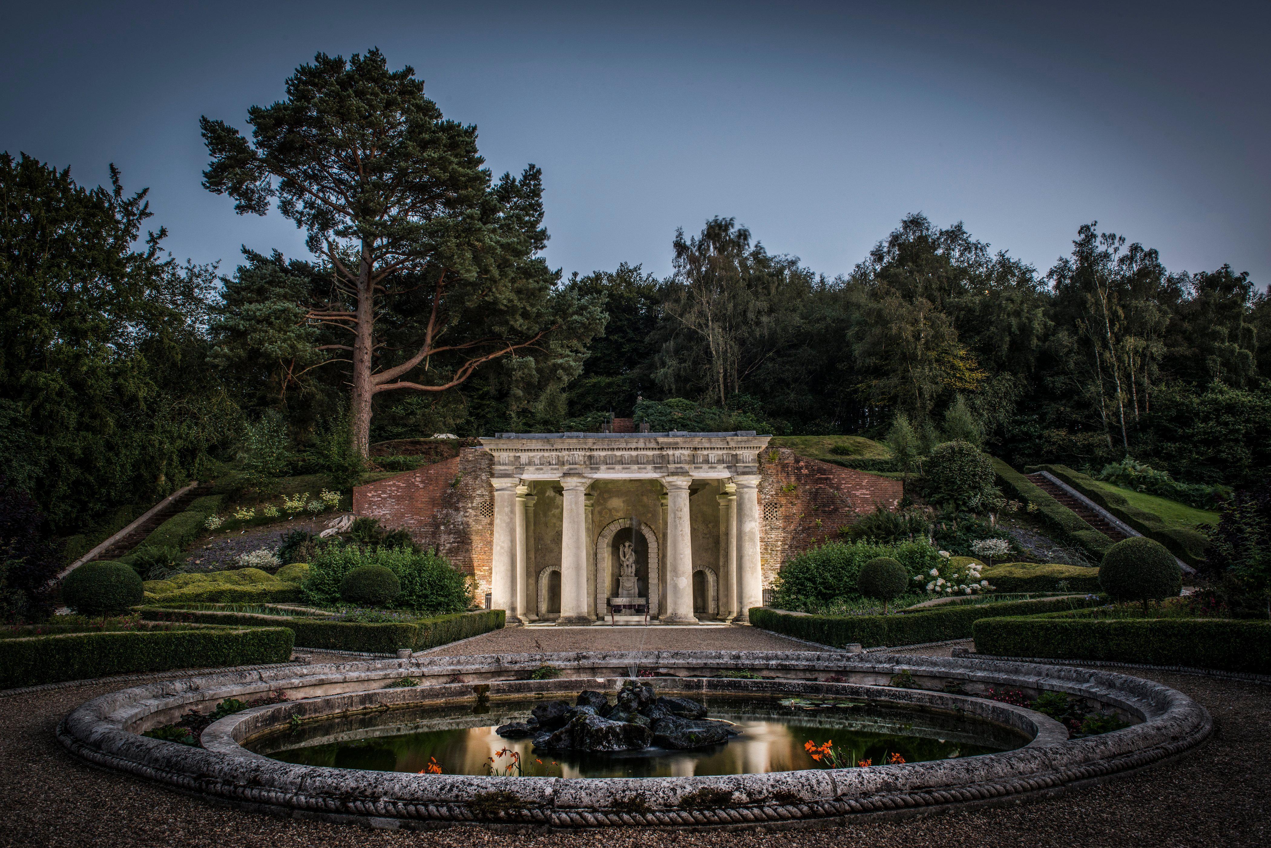 Wotton House Hotel Dorking Exterior photo