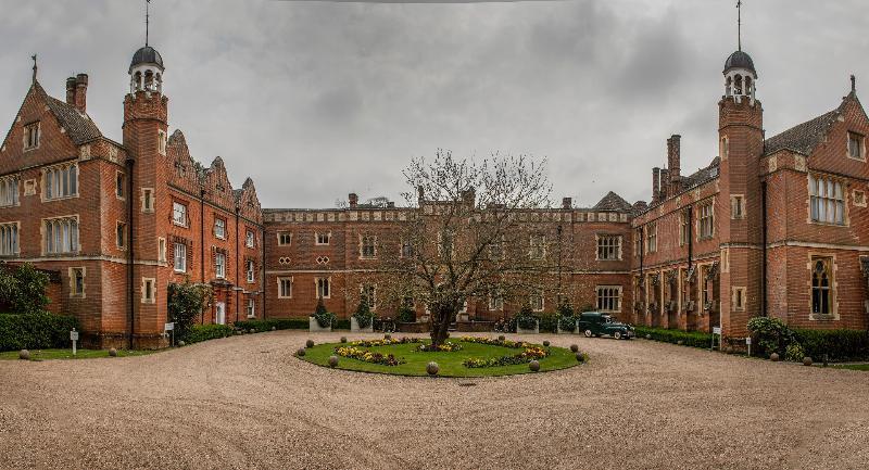 Wotton House Hotel Dorking Exterior photo